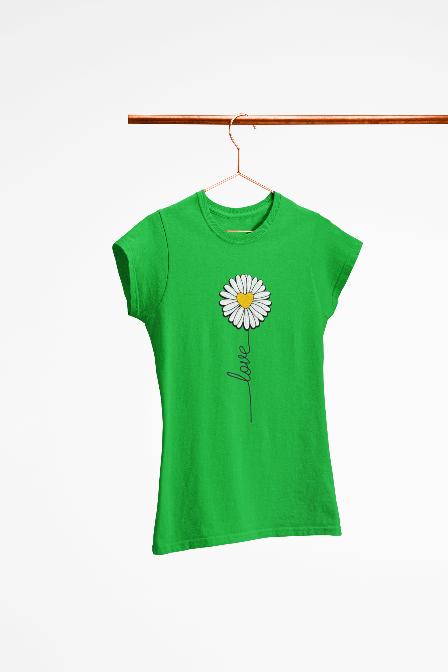 Daisy Love - Tee