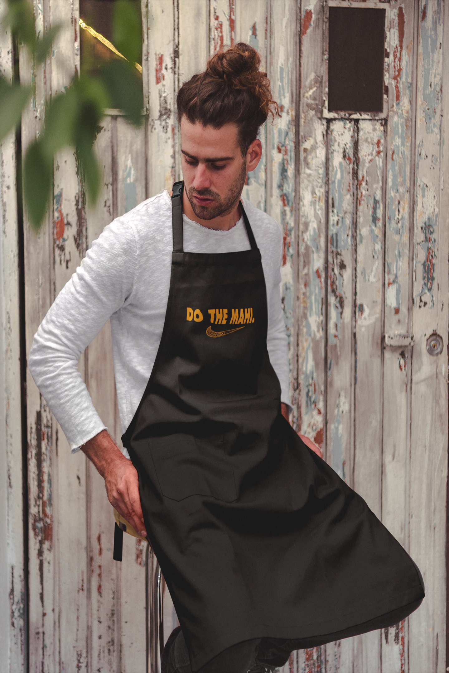 Apron - Do The Mahi ✔ (Orange/Karaka)