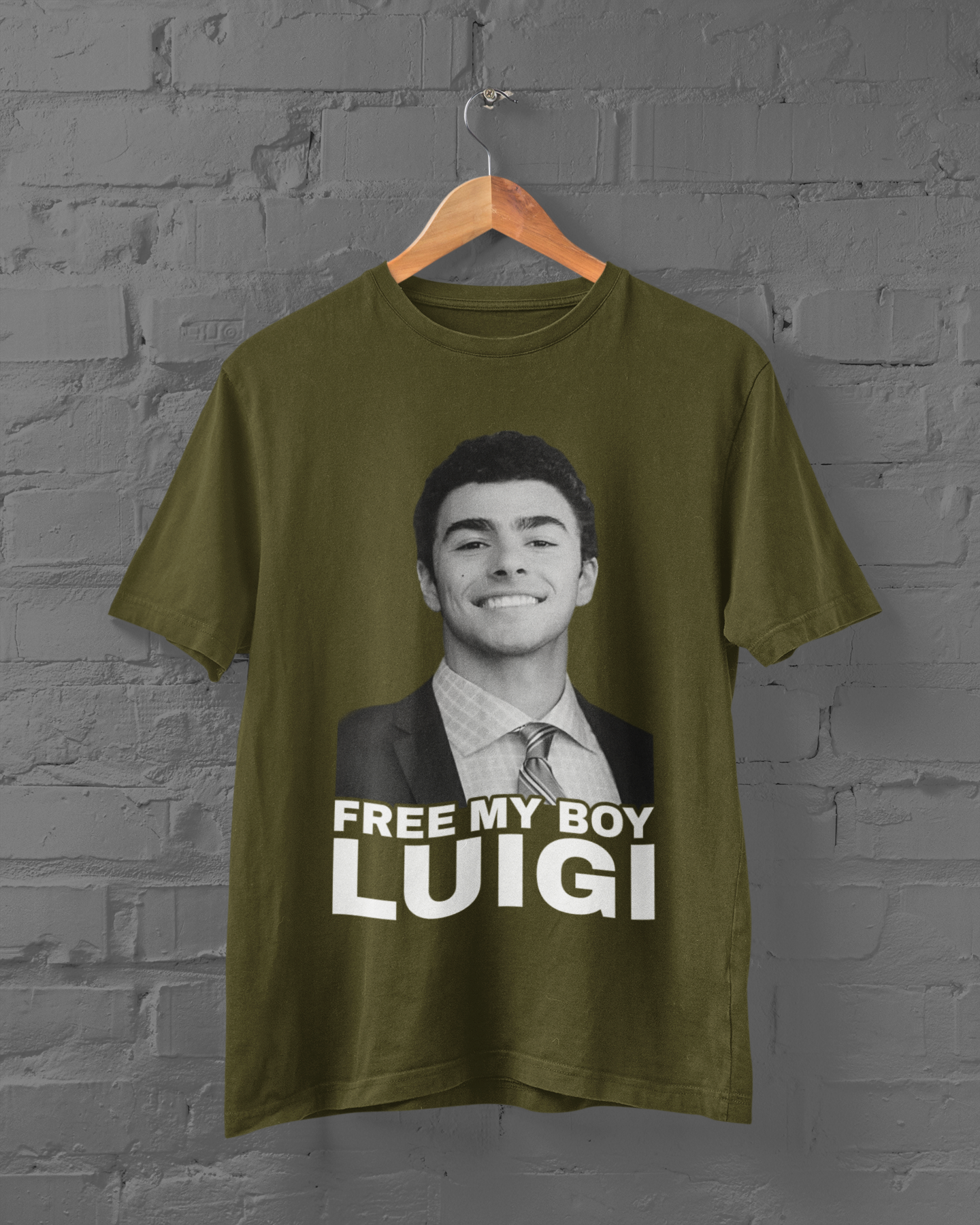 FREE MY BOY LUIGI - ADULT TEE