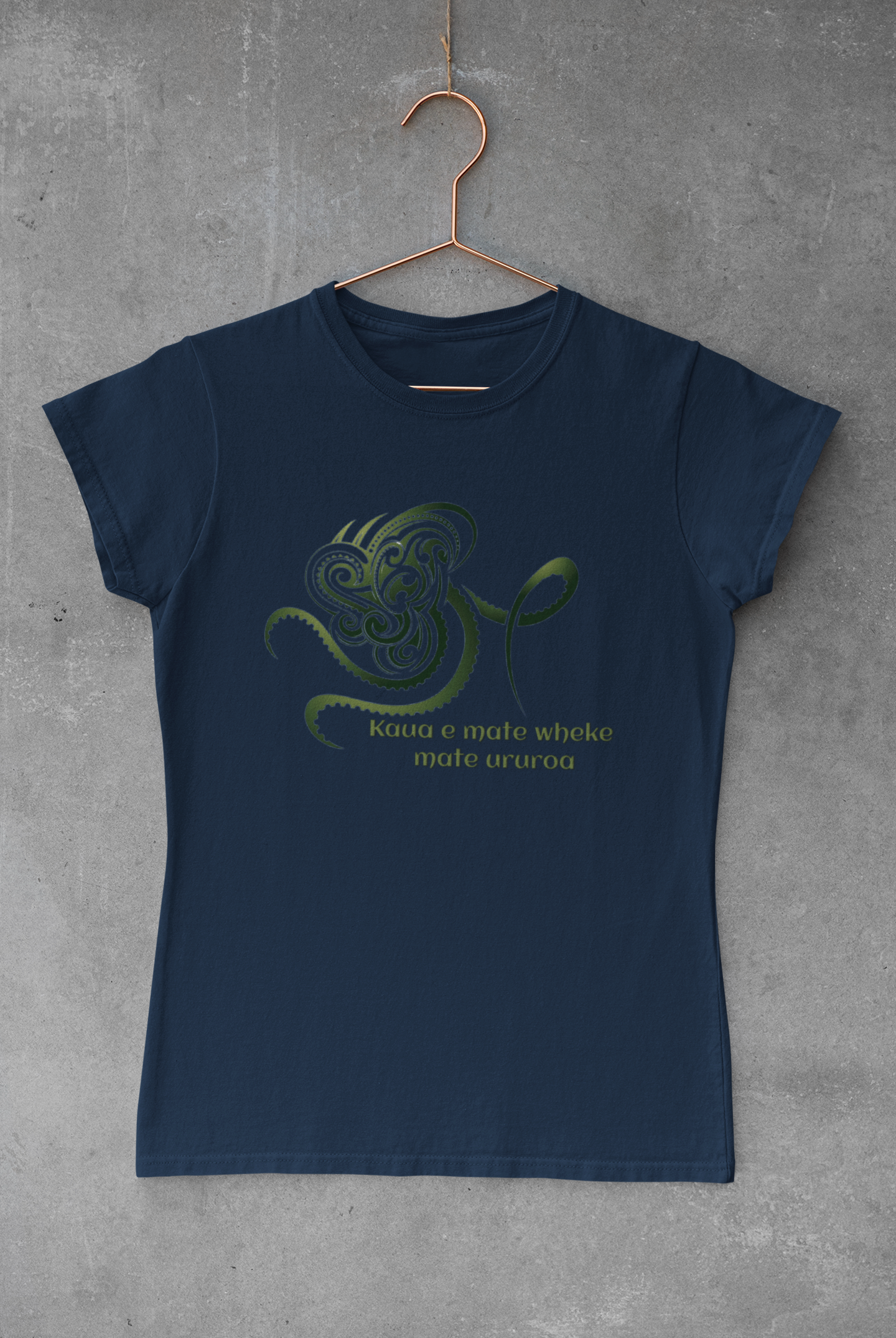 Kaua e mate wheke mate ururoa (fight like a shark ..... )  - Adult Tee