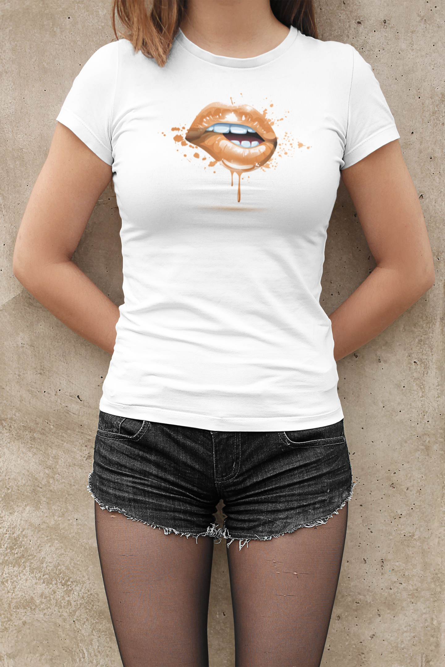 BITE ME - ORANGE LIPS  TEE