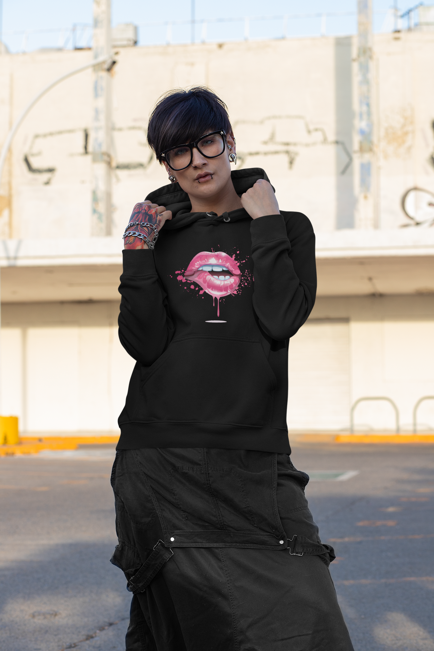 BITE ME - PINK LIPS - HOODIE