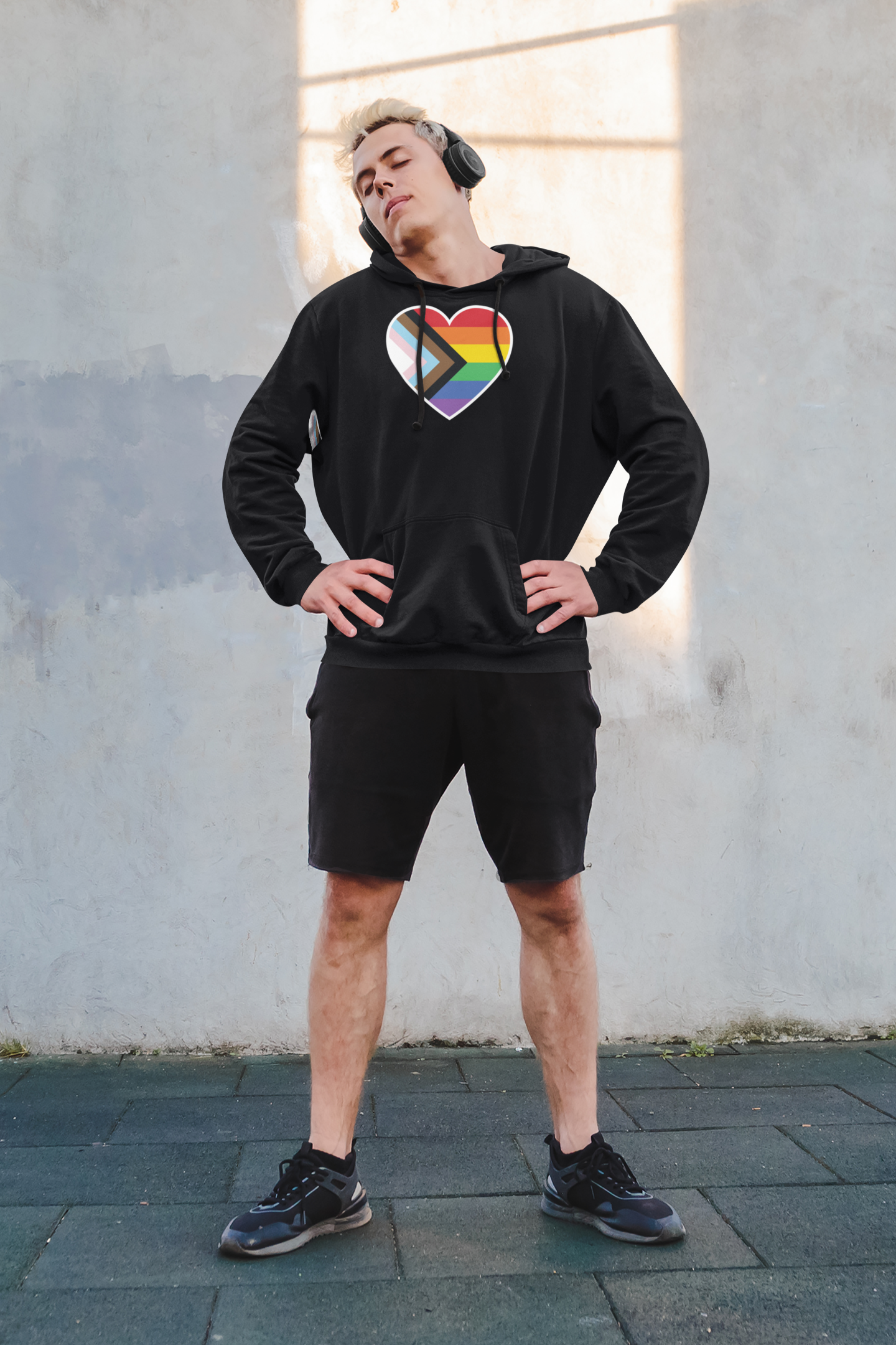 PRIDE FLAG HEART - Hoodie/Sweatshirt