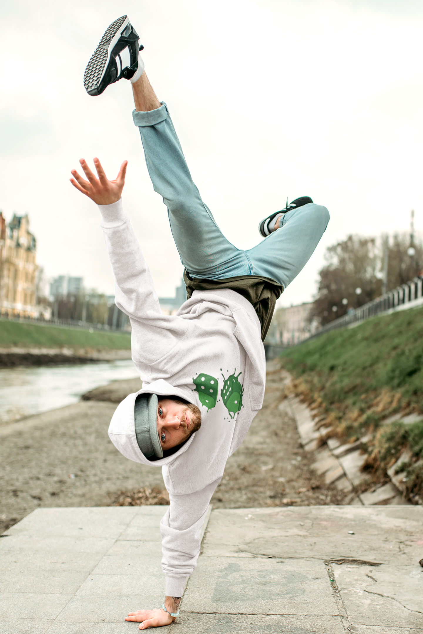 Dice Splash - Green - Hoodie/Sweat.