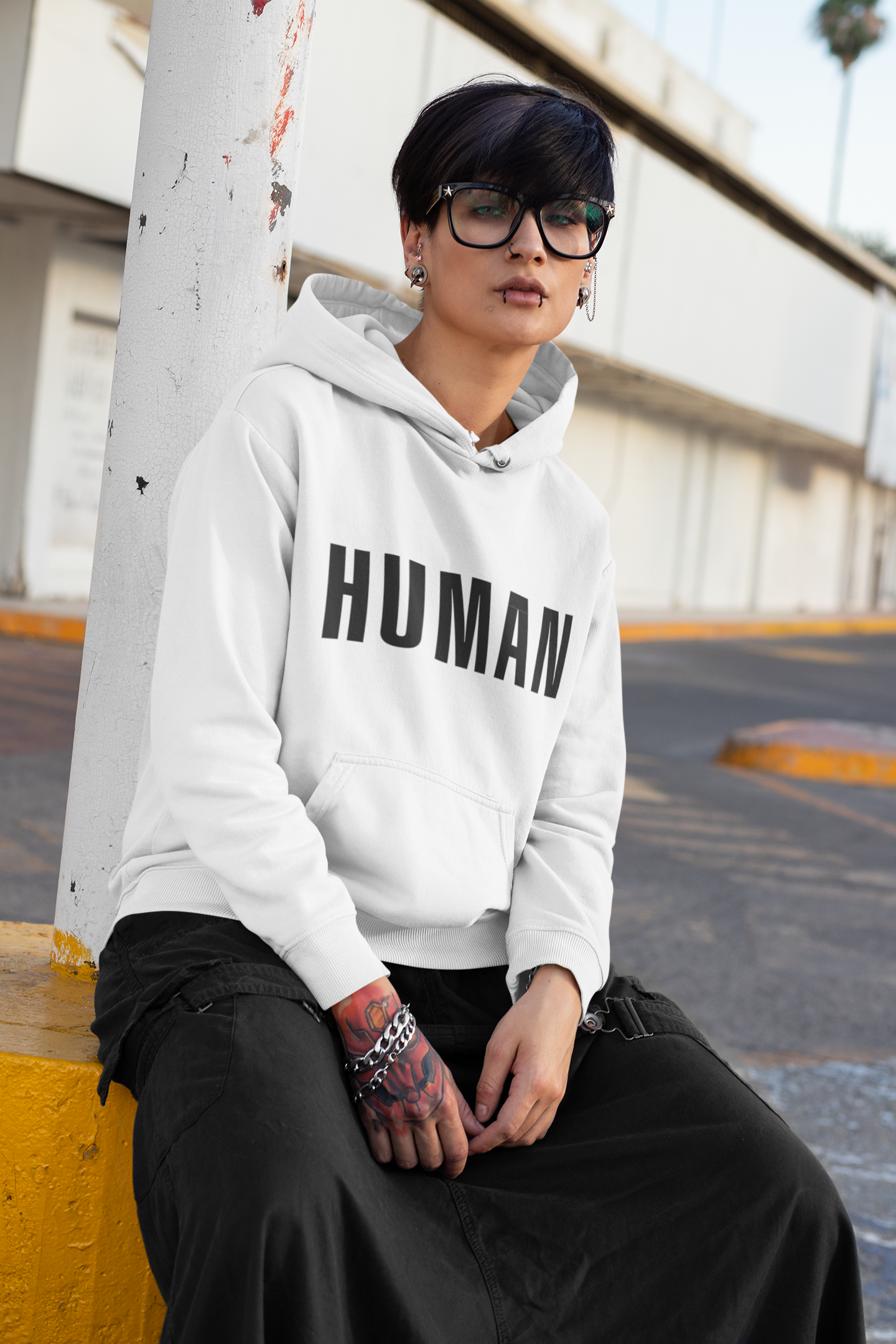 HUMAN BLACK - Hoodie / Sweatshirt